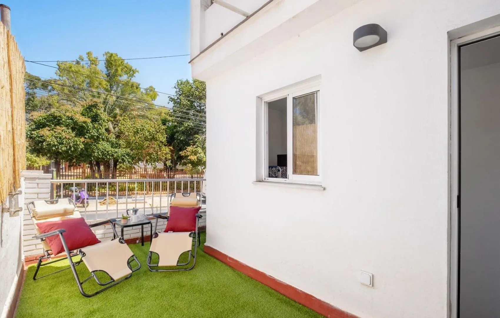 Apartamento En La Playa Con Terraza Malaga Spain