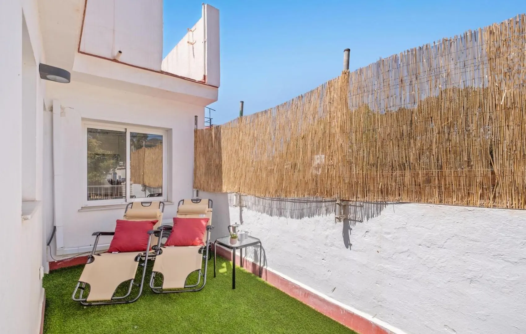 Apartamento En La Playa Con Terraza Malaga 0*,  Spain